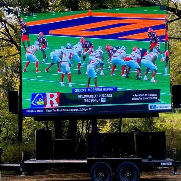 Mobile-LED-Screen-for-Sport-Event