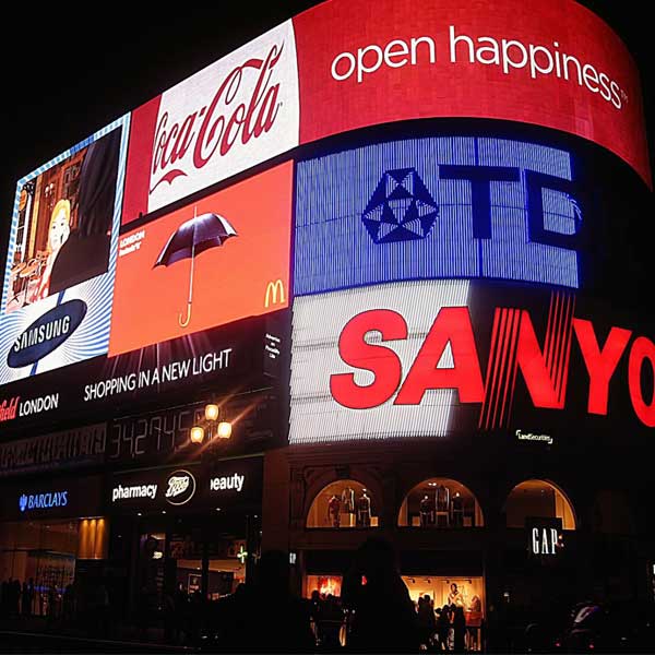 Commercial-Outdoor-LED-Video-Wall