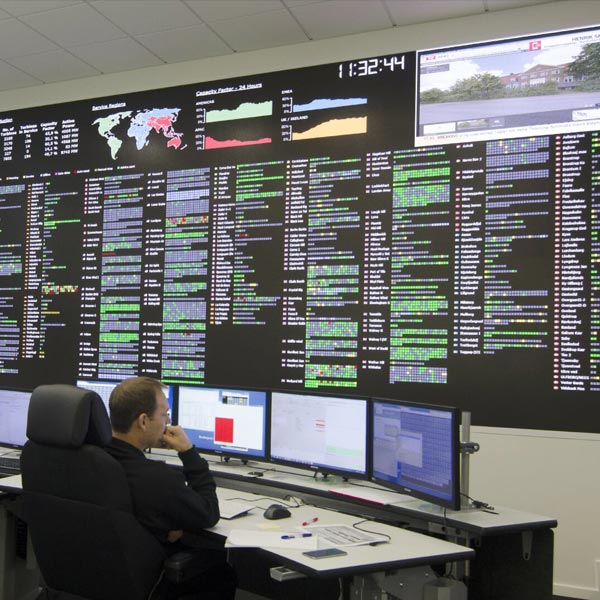 control-room-led-video-wall