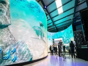 Applications-of-Curved-LED-Walls---Entertainment-Industry
